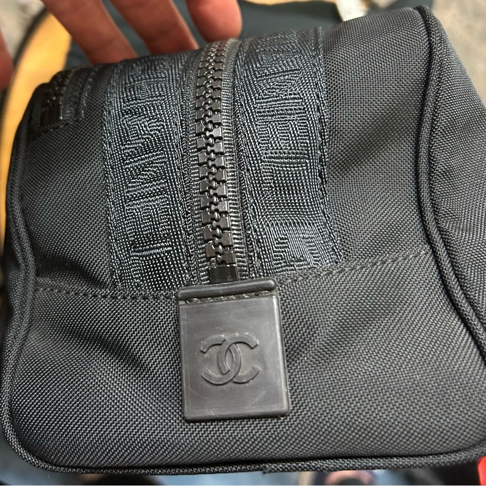 NWOT CHANEL Authentic RARE Sport Line Dopp Toiletry Travel Dust Bag Black Nylon - Picture 6 of 12